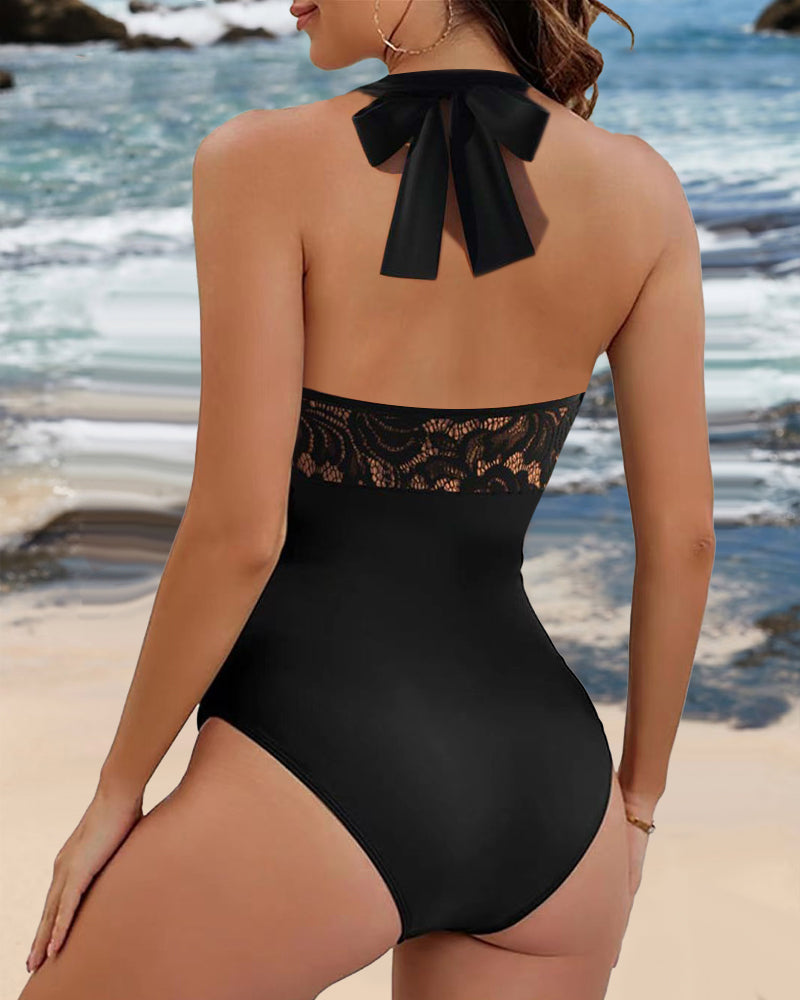 Costume da bagno intero scollato all'americana con balze in pizzo