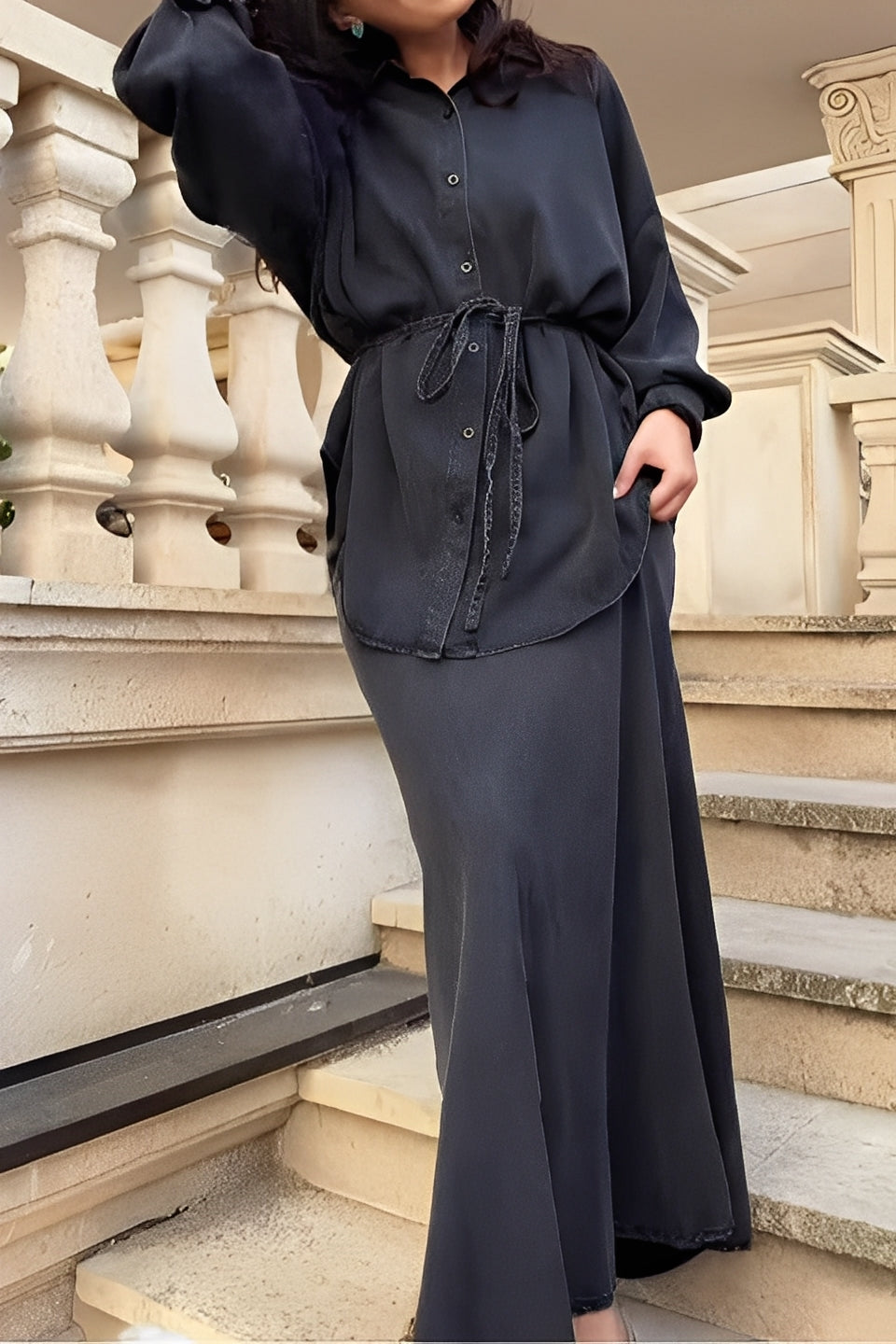 Radomira - completo con blusa annodata